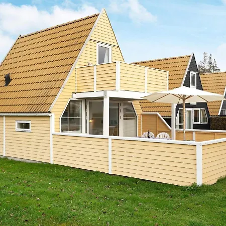 Xxxiii Holiday home *